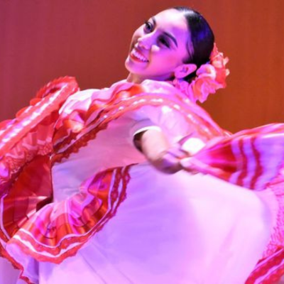 Ballet Folklórico: Relámpago del Cielo